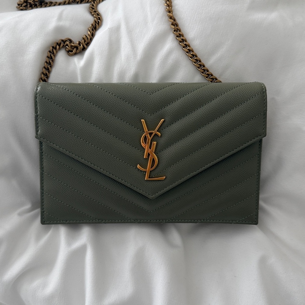 Ysl green wallet on chain cassandre - Picture 6 of 8